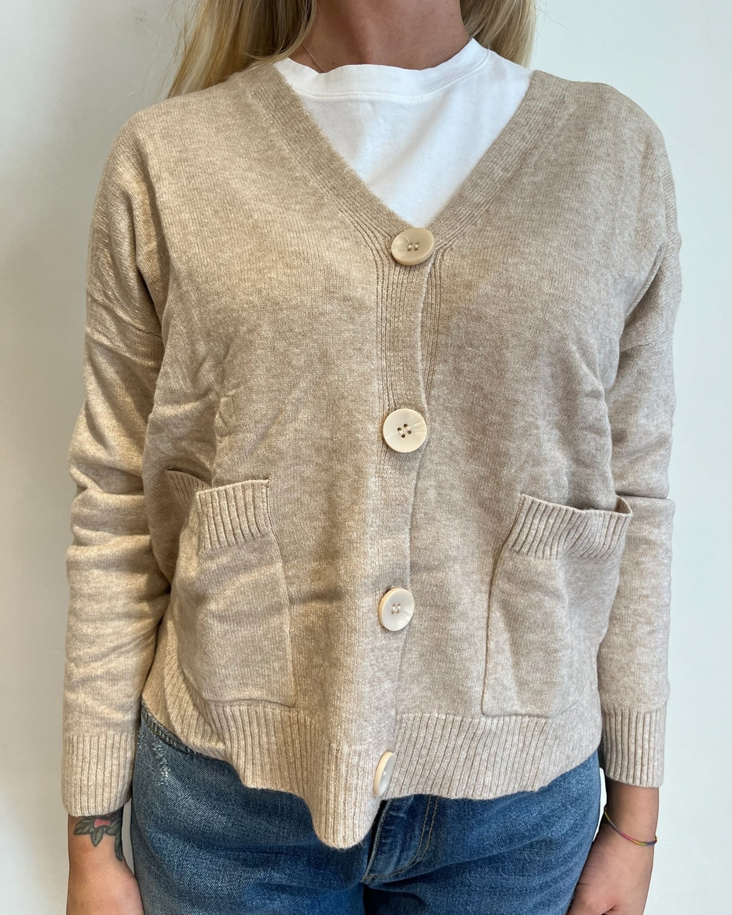 Cardigan bottoni e tasche art. AL0568 CHEAP&CHIC