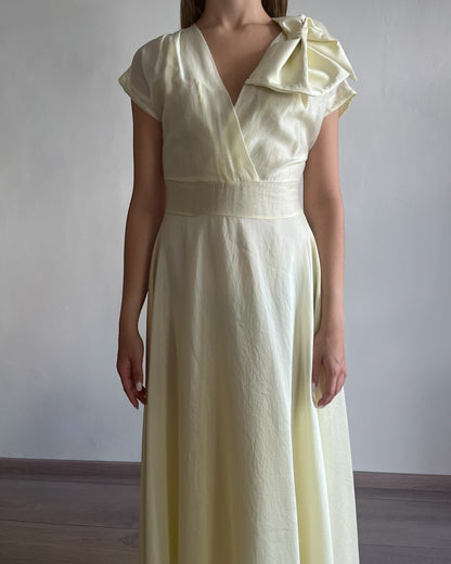 Abito con fiocco e scollo V art. A30065MO MOTEL