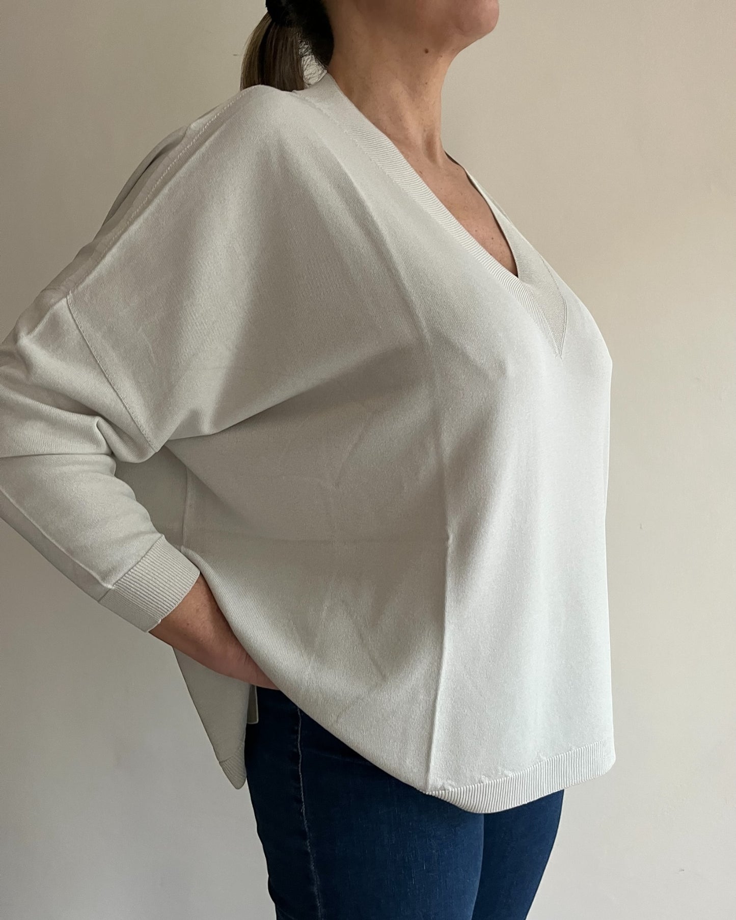 Maglia scatoletta scollo V art. 101508 CHEAP&CHIC