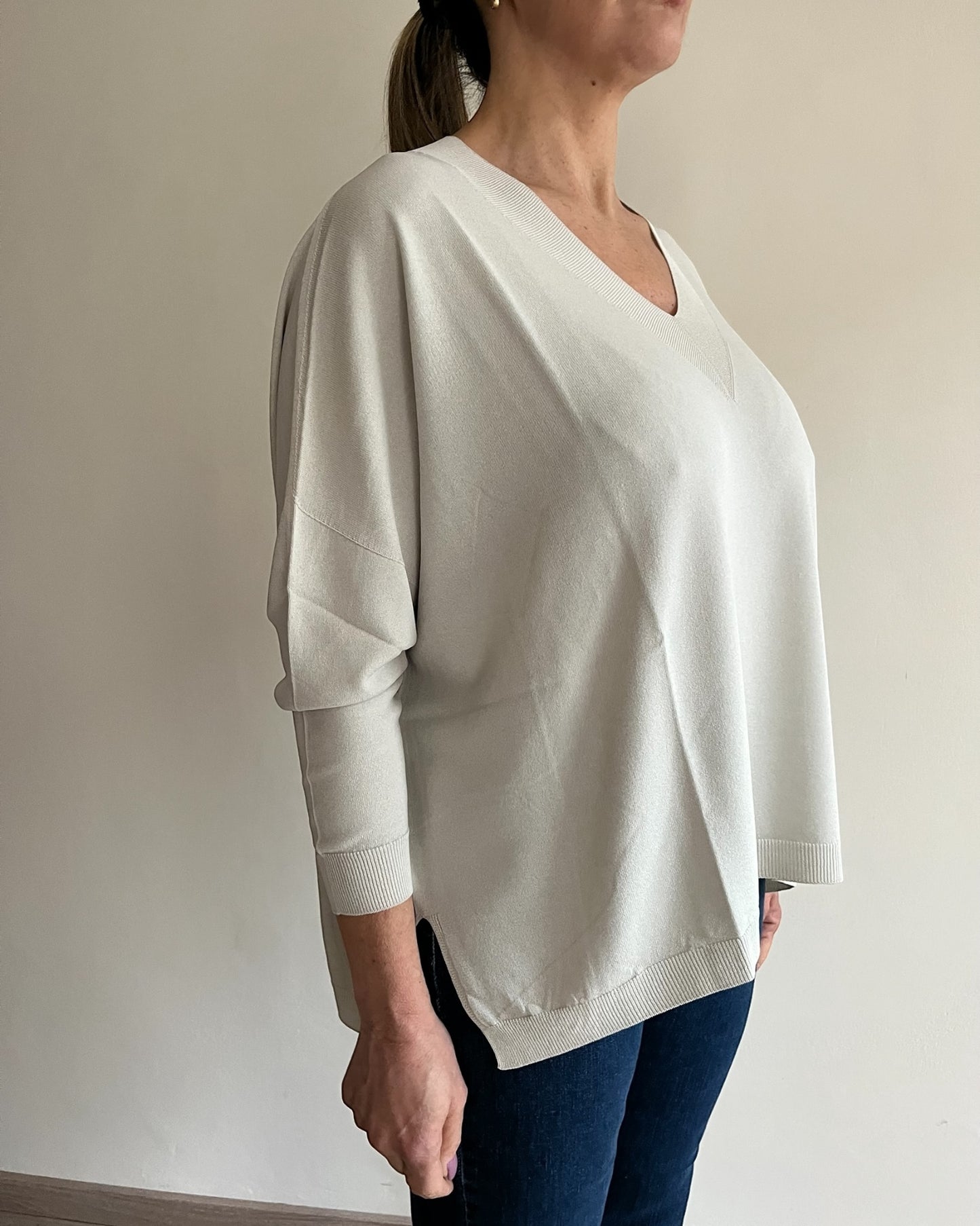 Maglia scatoletta scollo V art. 101508 CHEAP&CHIC