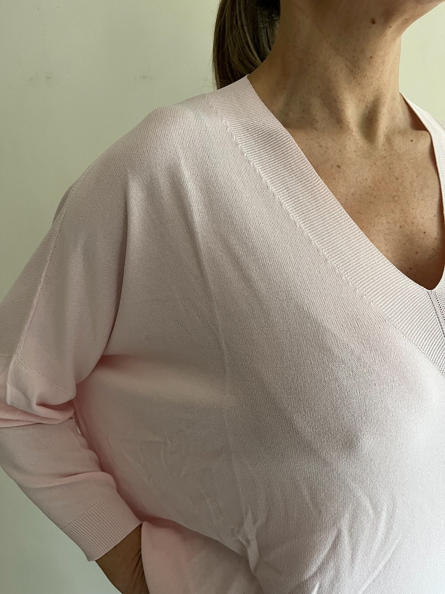 Maglia scatoletta scollo V art. 101508 CHEAP&CHIC