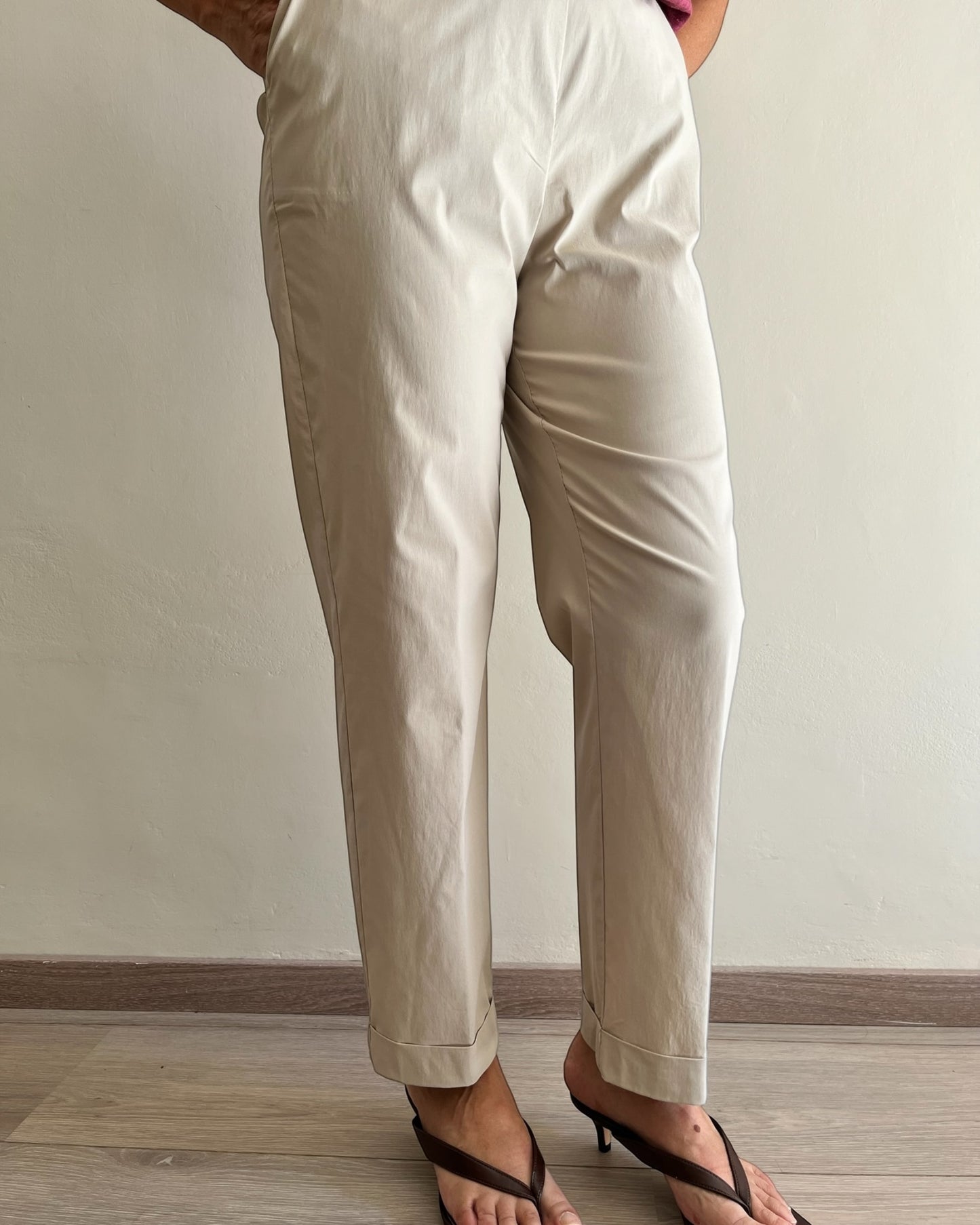 Pantalone dritto con risvolto art.70323 CARLA FERRONI
