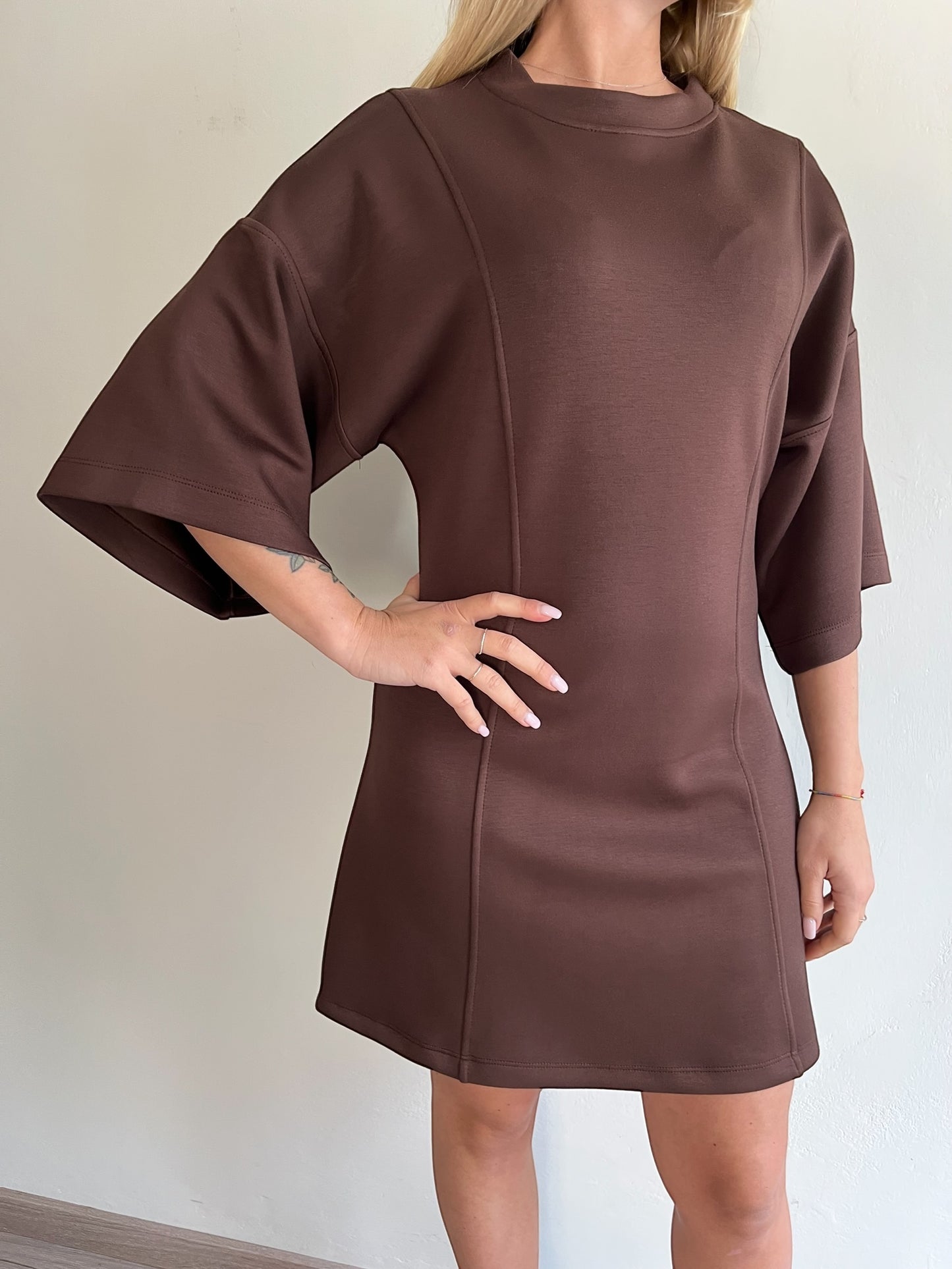 Abito clessidra art. FW250086 TENSIONE IN