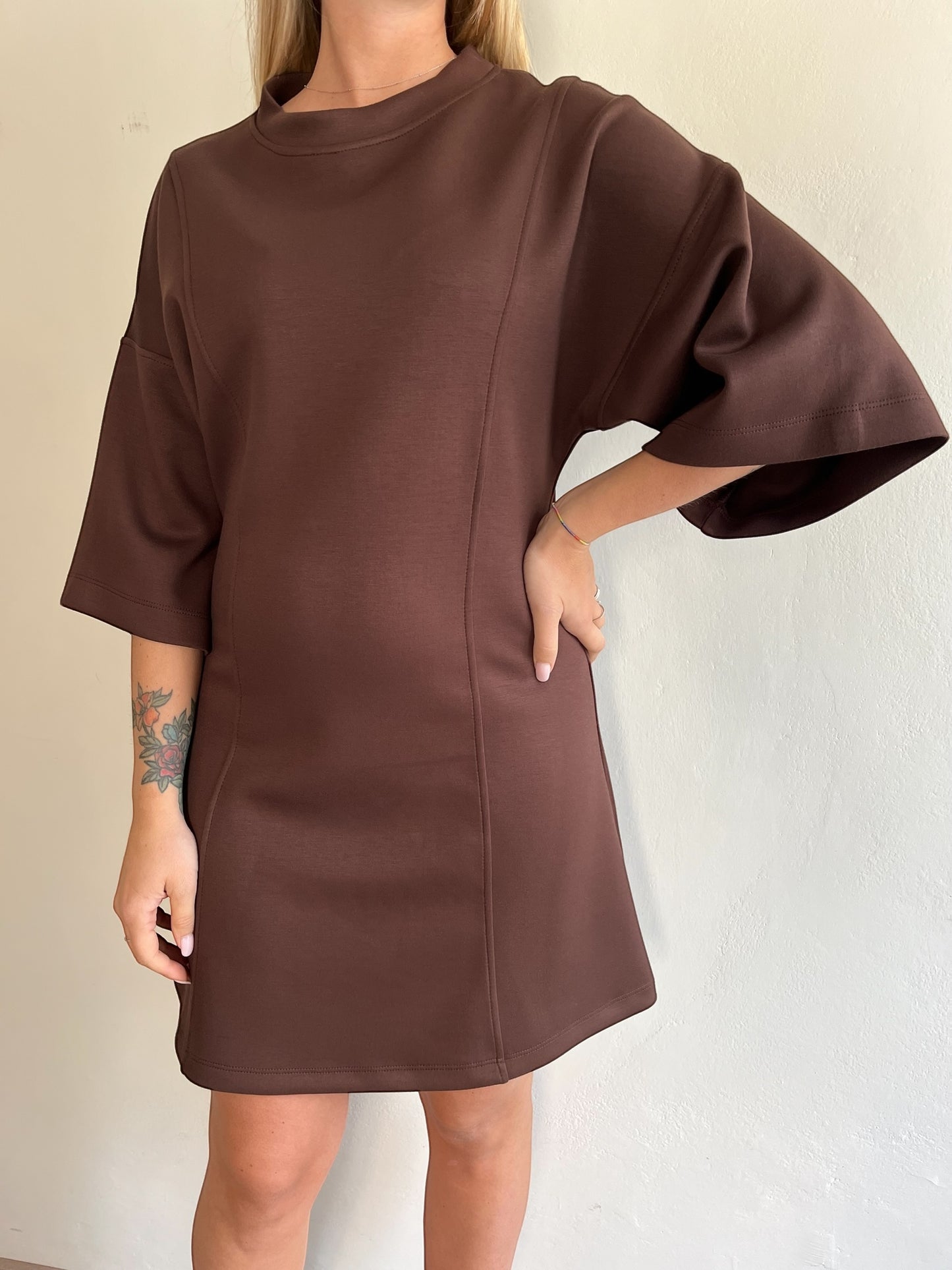 Abito clessidra art. FW250086 TENSIONE IN