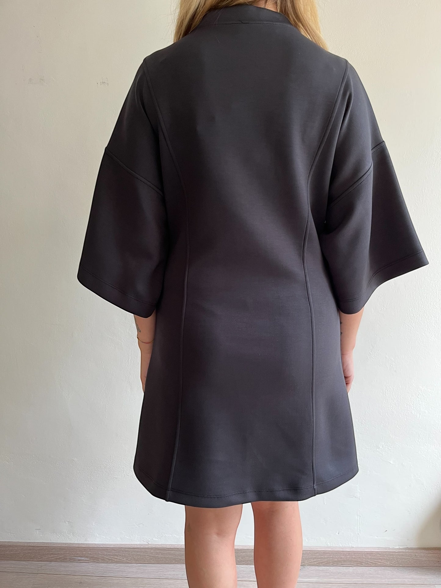 Abito clessidra art. FW250086 TENSIONE IN