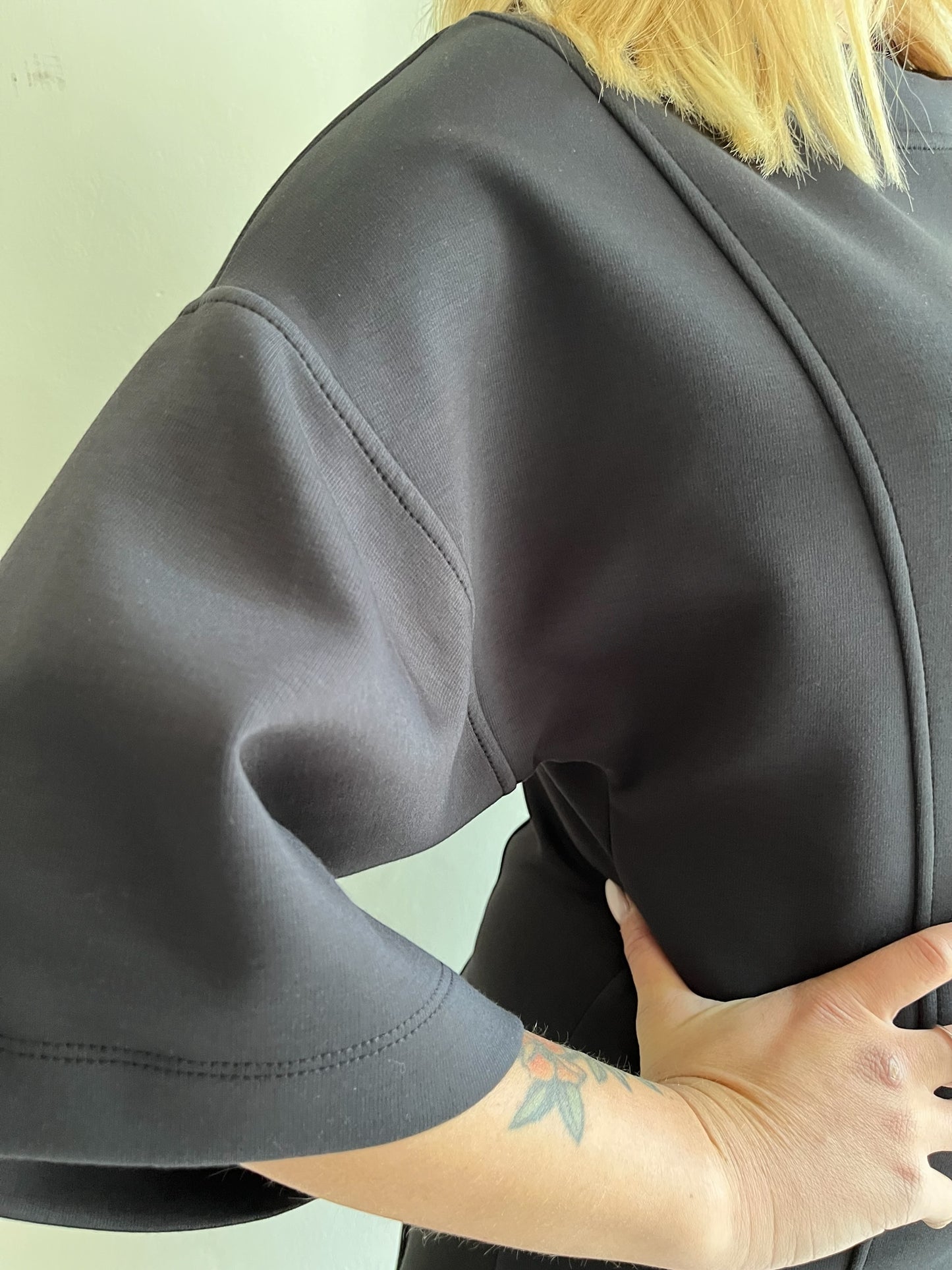 Abito clessidra art. FW250086 TENSIONE IN