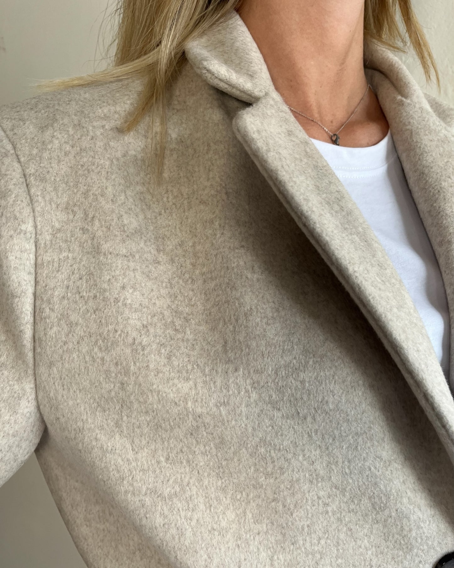 Giacca crop art. 26B1362 TENSIONE IN