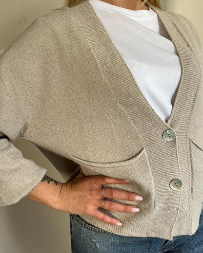 Cardigan crop con tasche art. 57058 CHEAP&CHIC