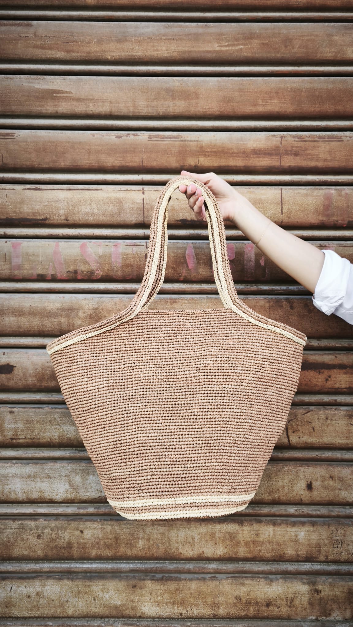 Borsa a mano in rafia HASINA-L LIMAIA