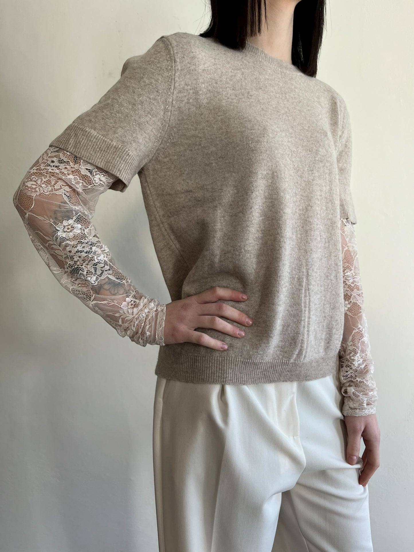 Maglia con maniche in pizzo art. 22199F VICOLO