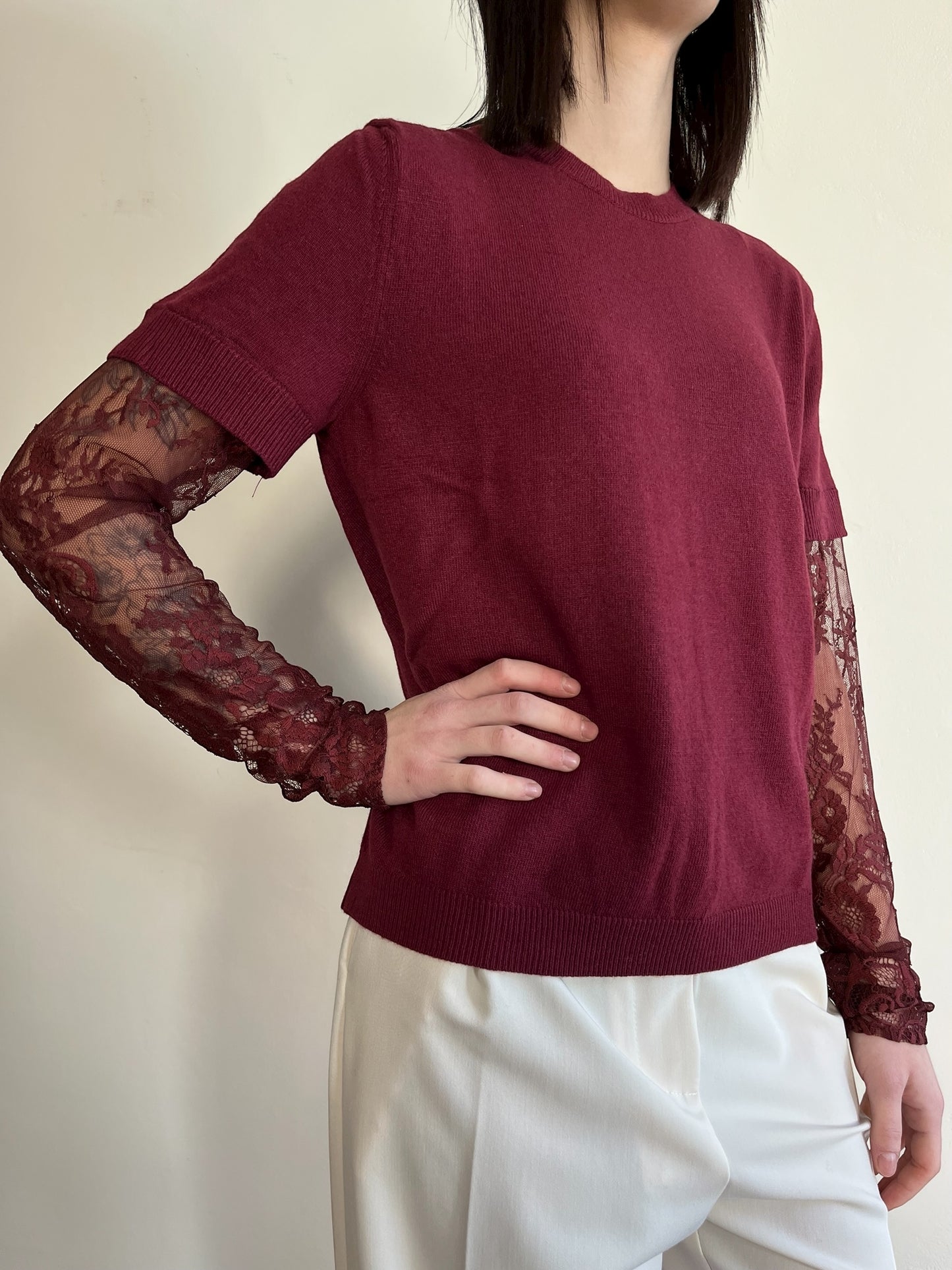 Maglia con maniche in pizzo art. 22199F VICOLO