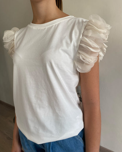 T-shirt con petali su manica art. 6581 CHEAP&CHIC