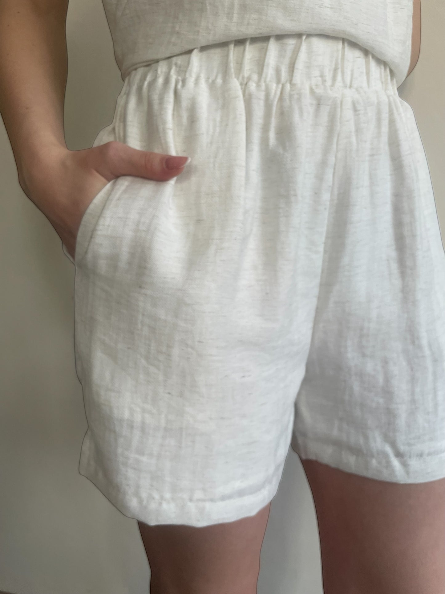 Short art. LAURINE ARTLOVE