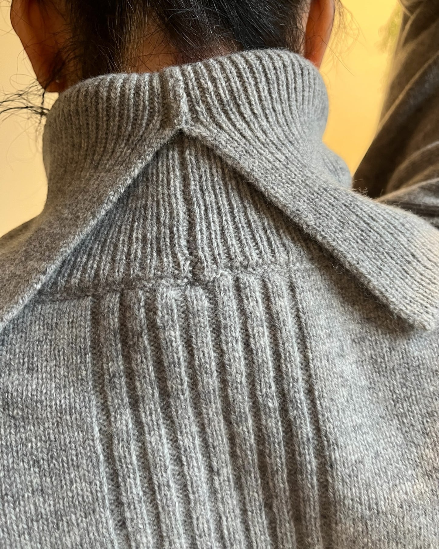 Maglia over collo alto art. WL773AI25 TENSIONE IN