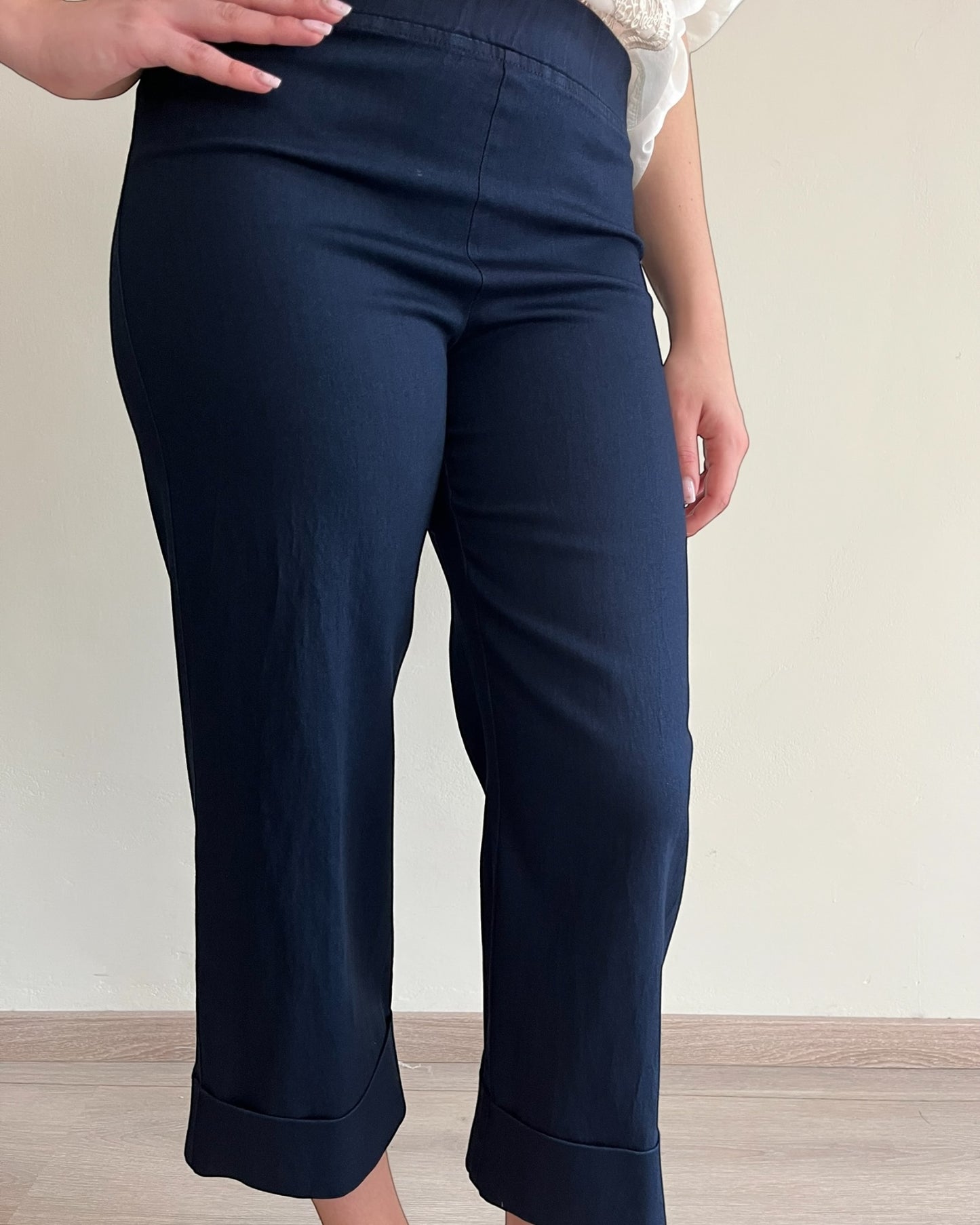 Pantalone basic cropped con risvolto art. L12XBF SOLETTA Lola by Sandro FERRONE