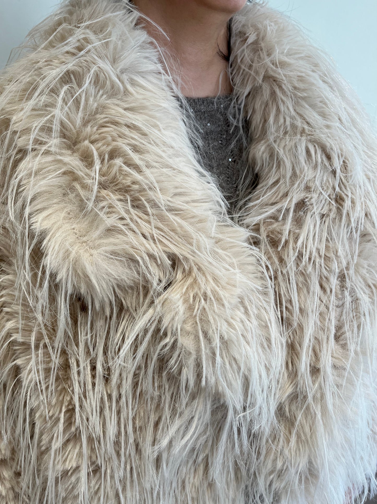 Ecopelliccia a pelo lungo art. 0581