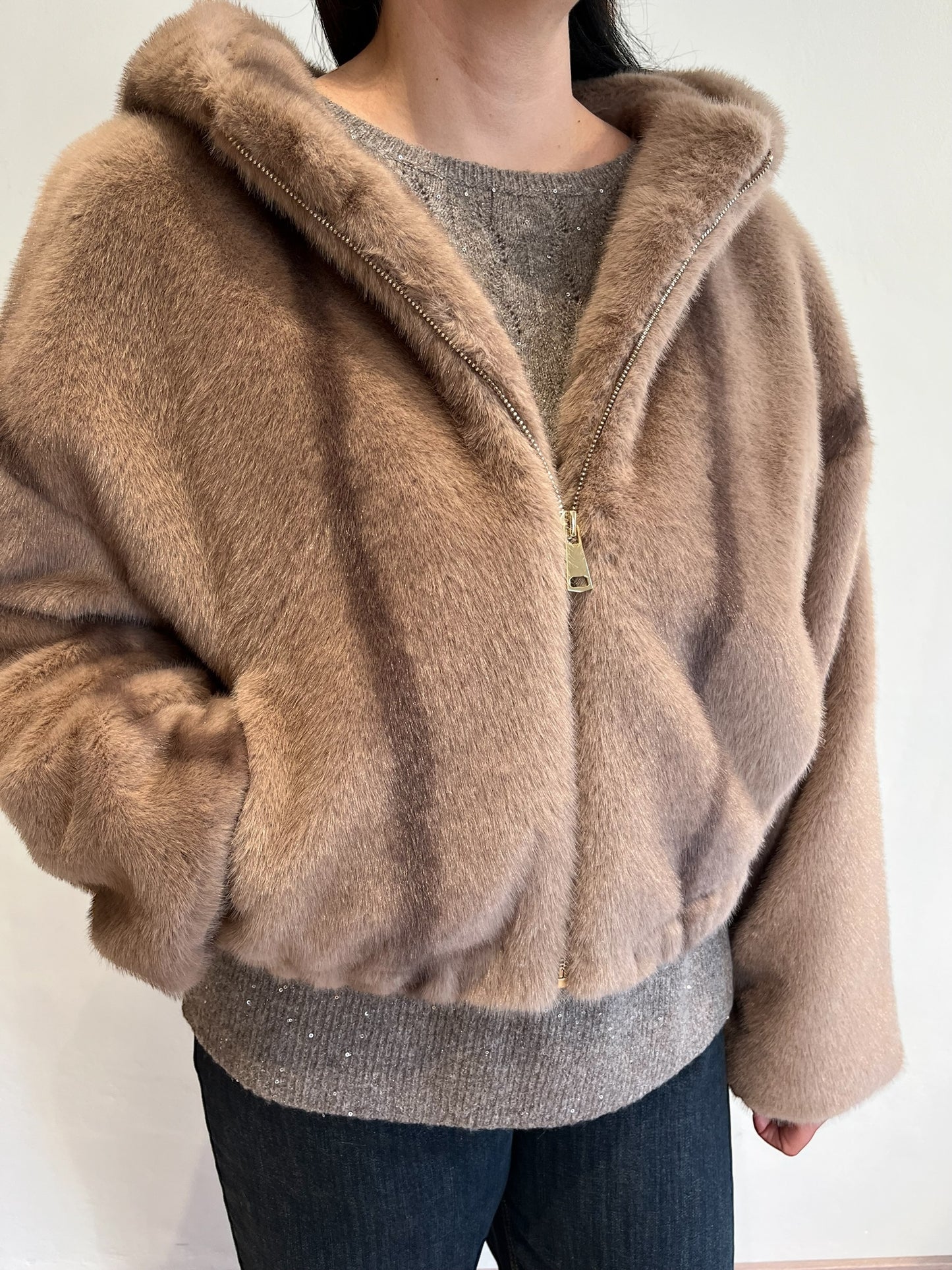 Ecopelliccia bomber con cappuccio art. JLYV0589 CHEAP&CHIC