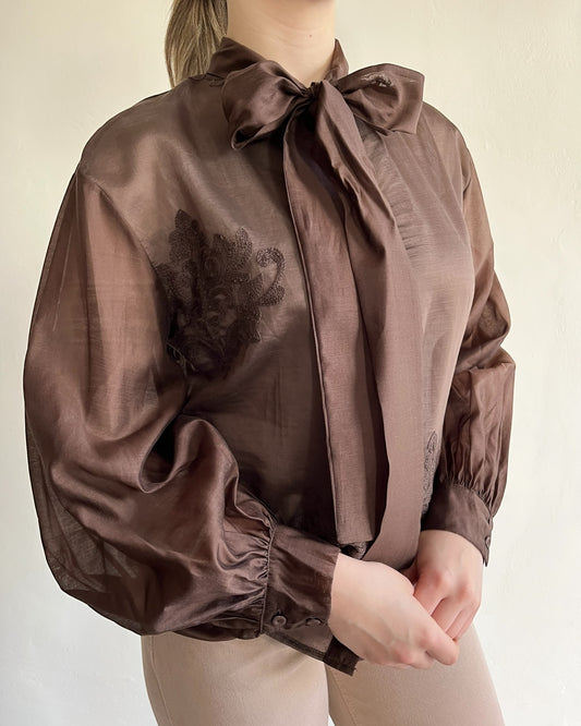 Camicia fiocco con ricamo art. S25C062 MOTEL