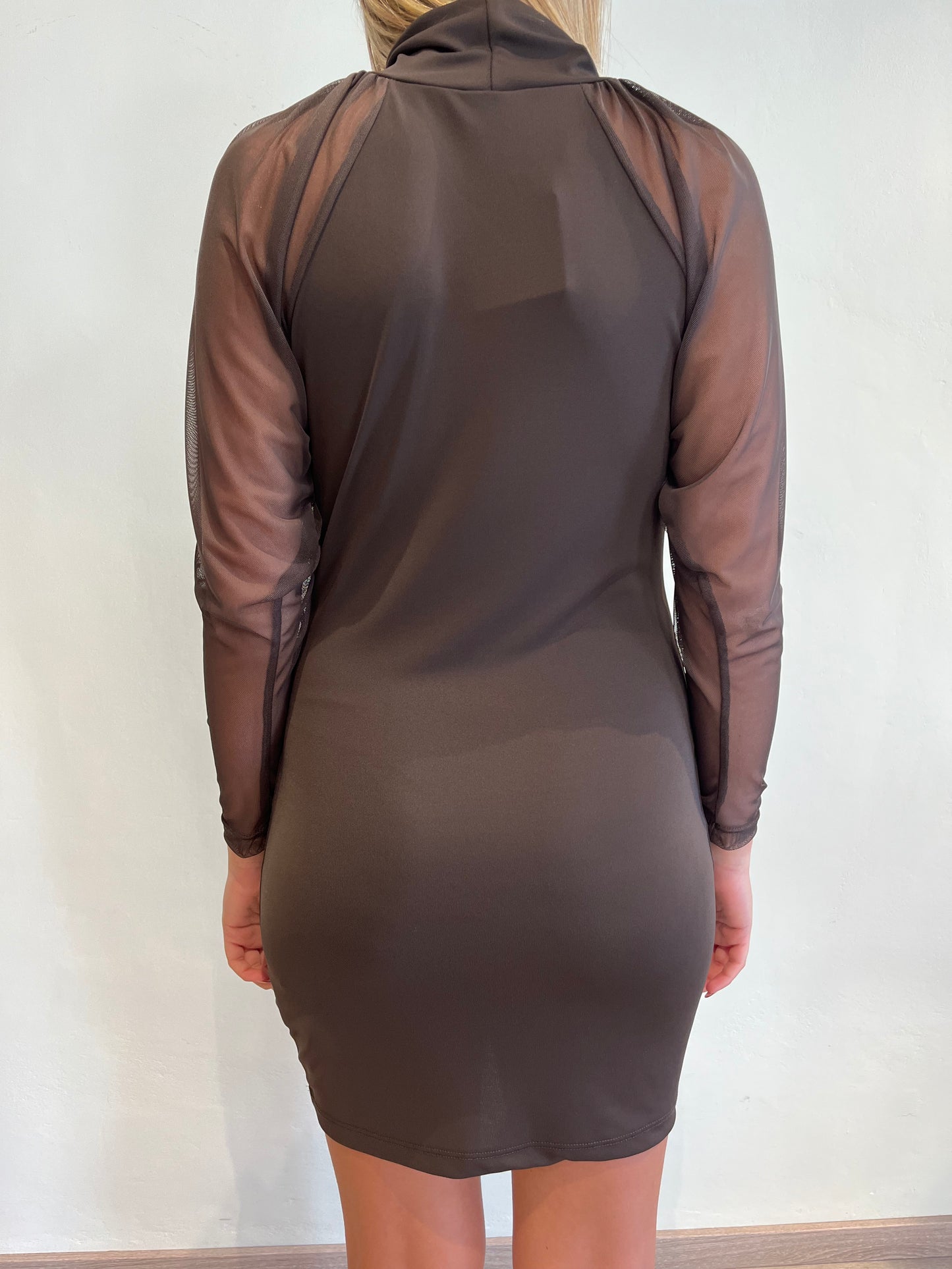 Abito maniche tulle art. TF2126 VICOLO