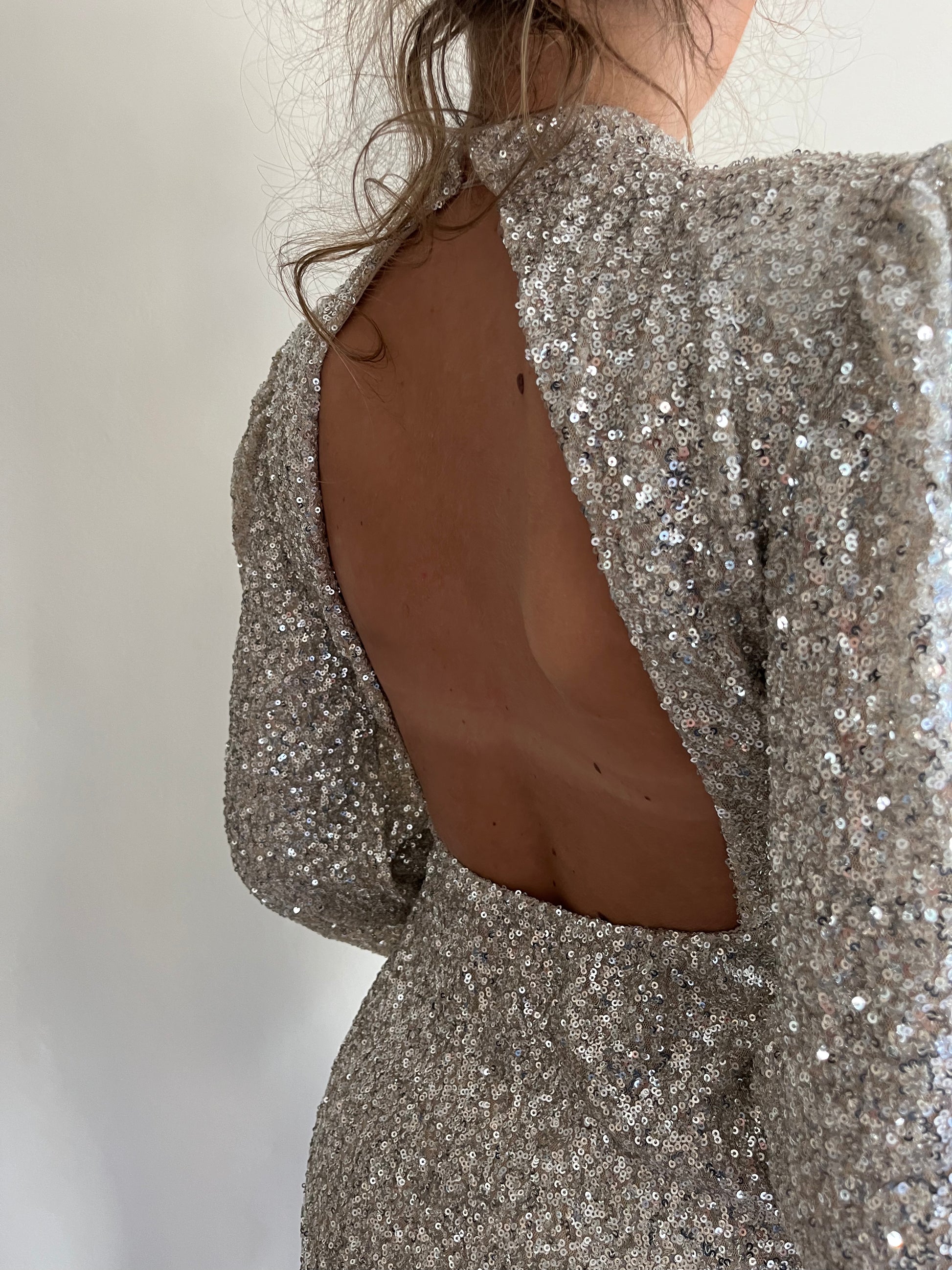 Abito paillettes con scollo schiena CHEP&CHIC – Perugini Abbigliamento