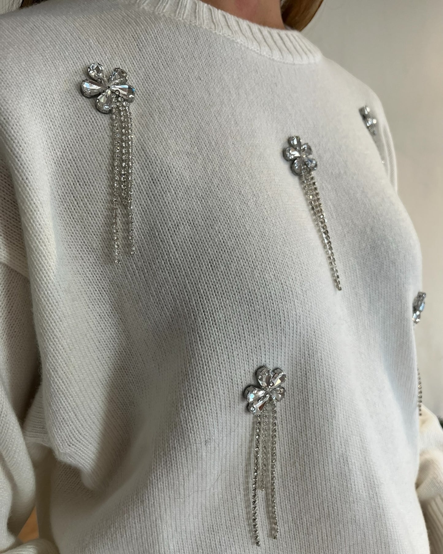 Maglia con cabochon fiori art. 77380F VICOLO