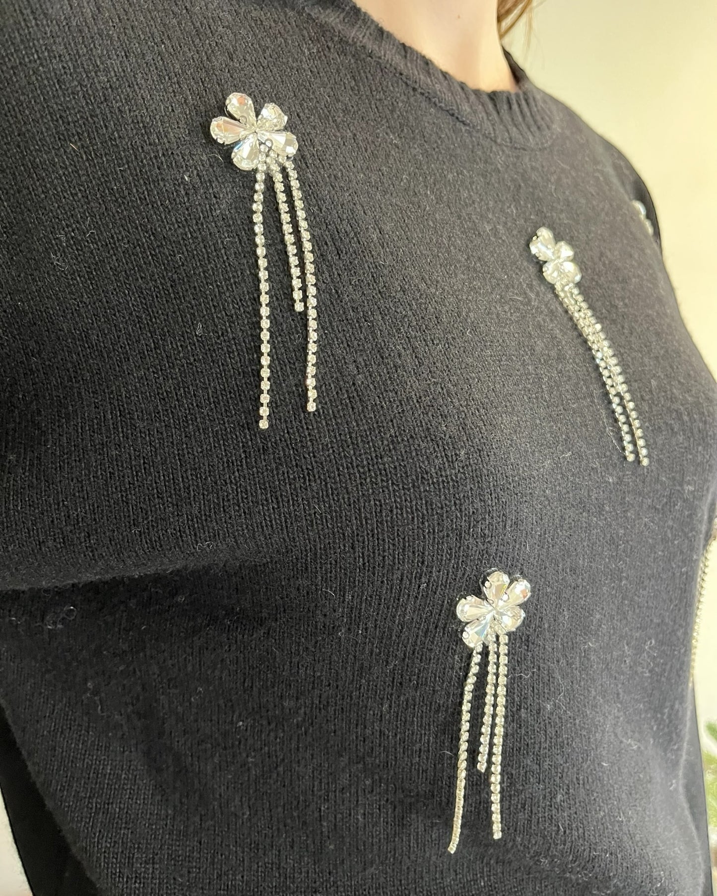 Maglia con cabochon fiori art. 77380F VICOLO