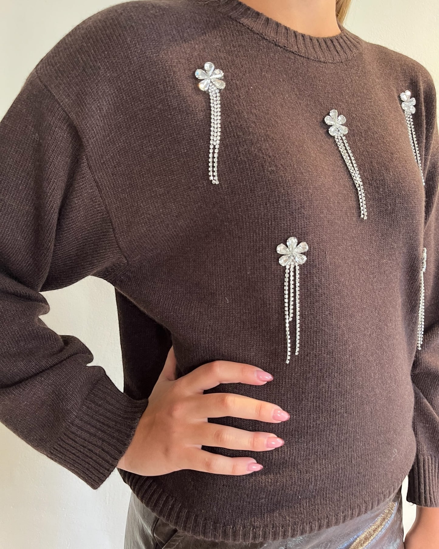 Maglia con cabochon fiori art. 77380F VICOLO