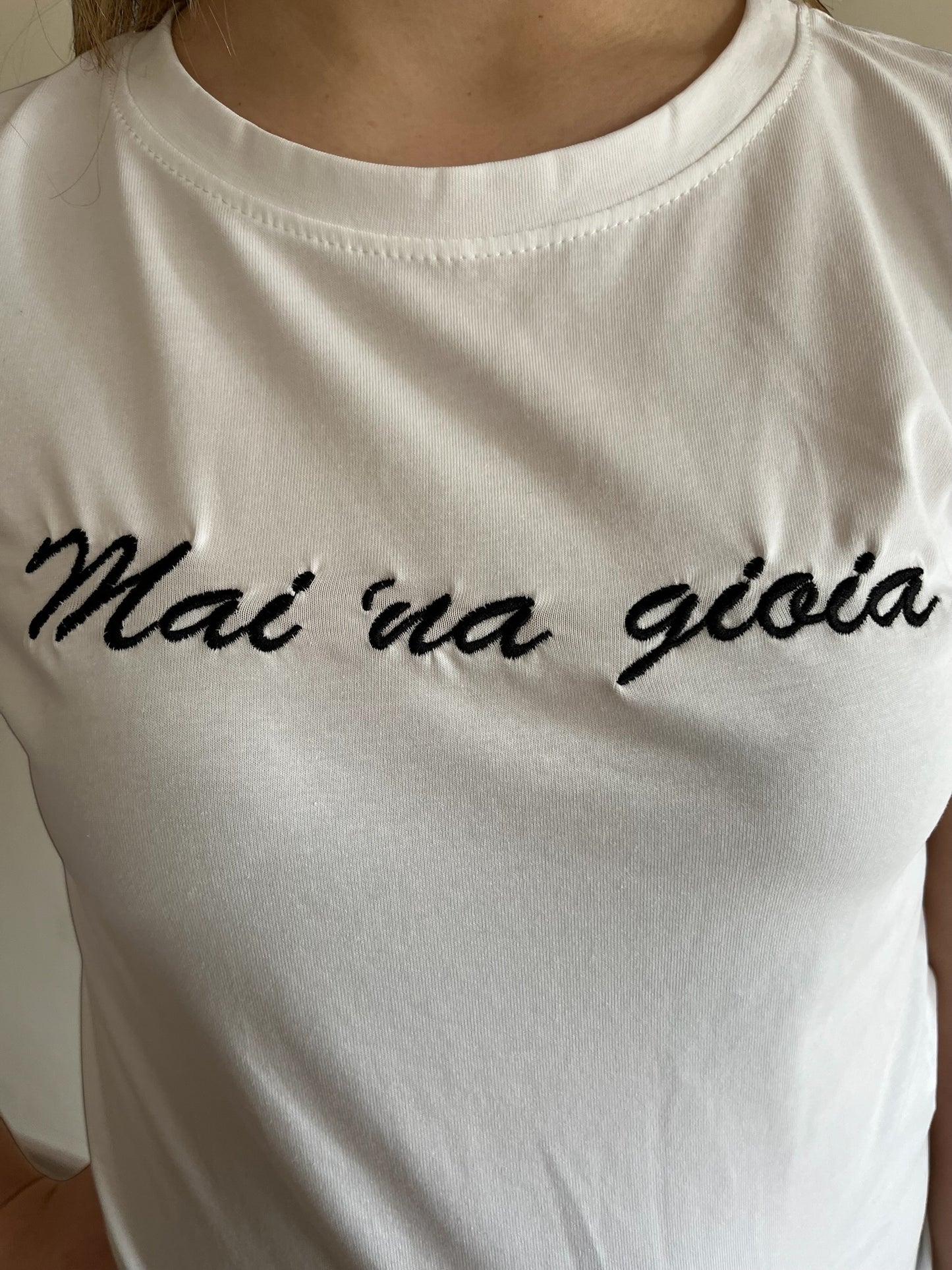 T-shirt scritte art. 81112 CHEAP&CHIC