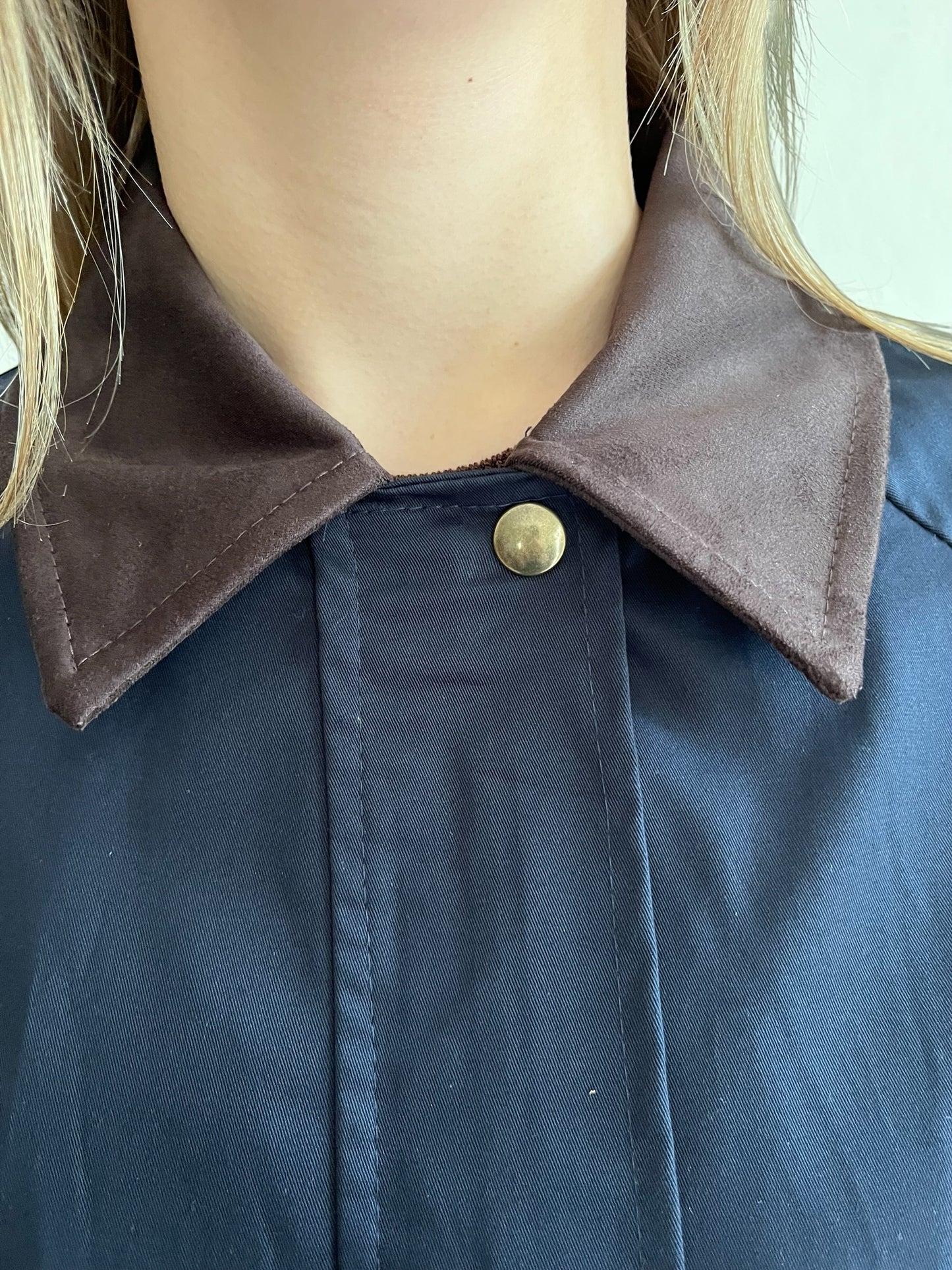 Trench con colletto scamosciato art. 893158 CHEAP&CHIC