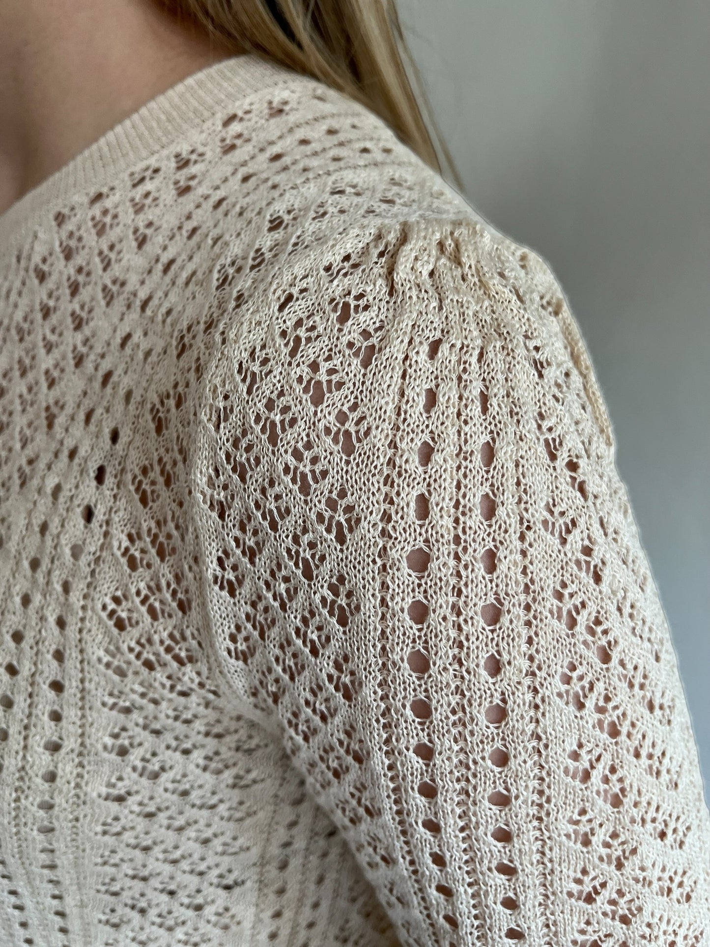 Maglia crop traforata art. 2AB2176 VICOLO