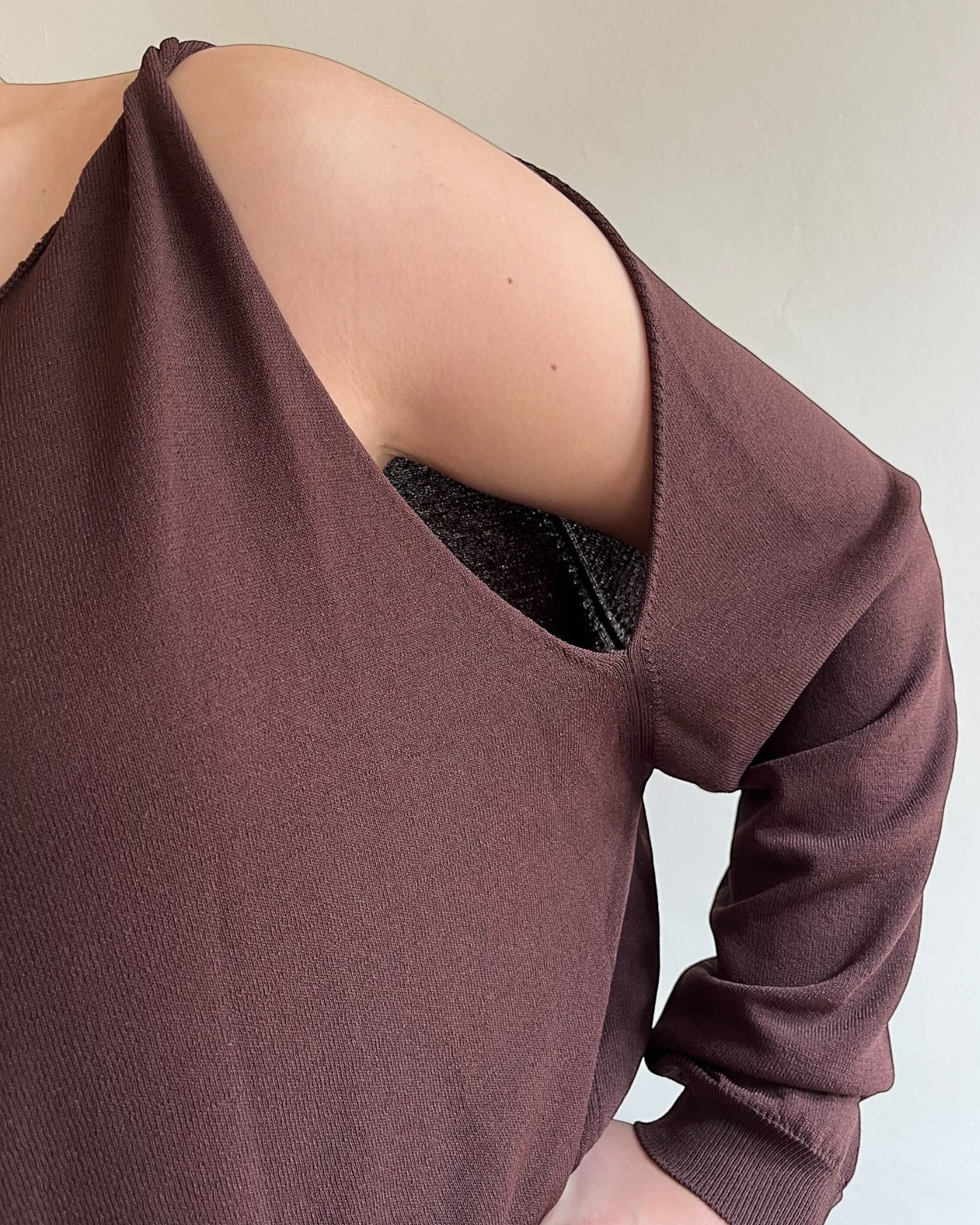 Maglia cut out art. 2AB2146 VICOLO
