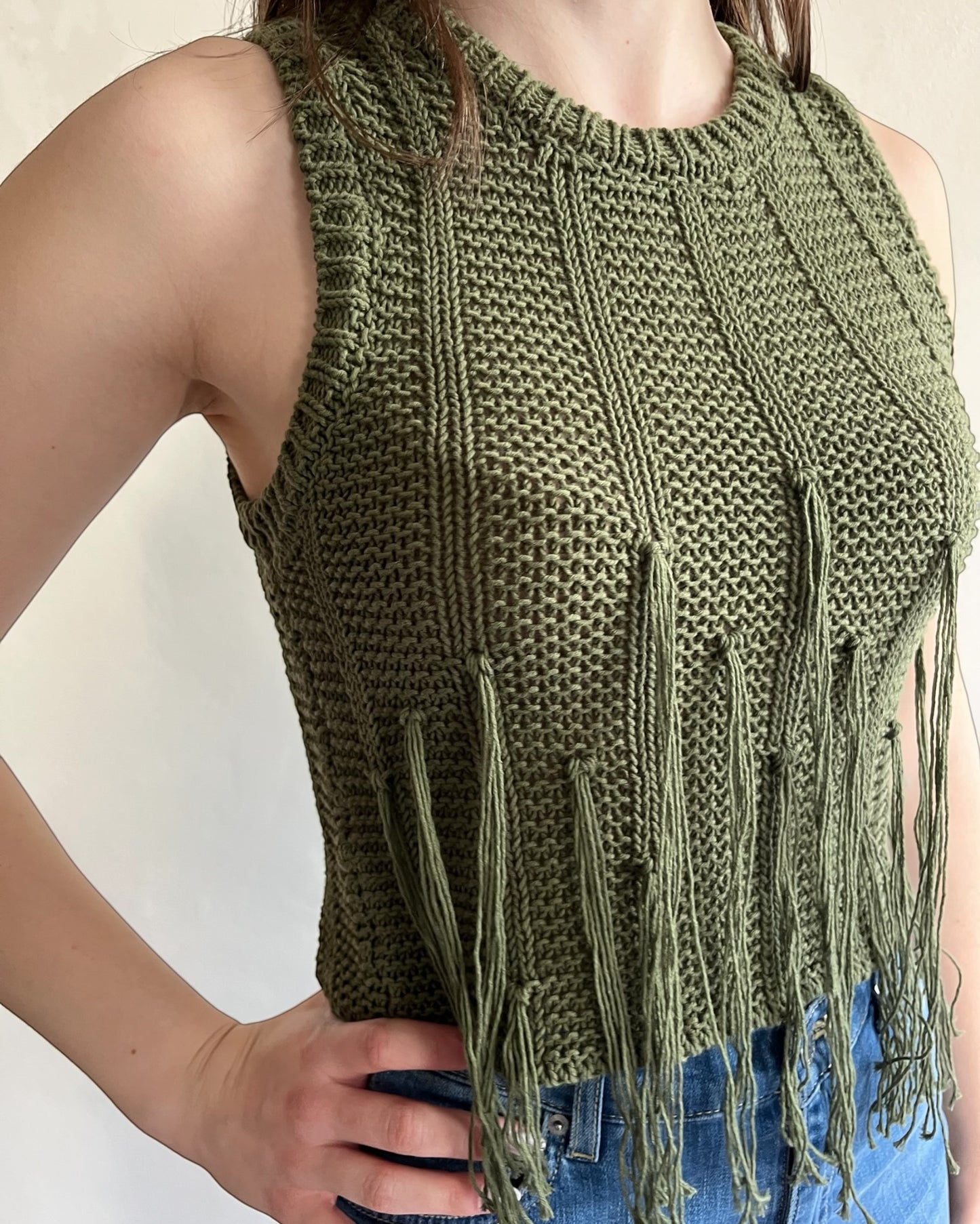 Top in maglia con frange art. 3AB3024 VICOLO