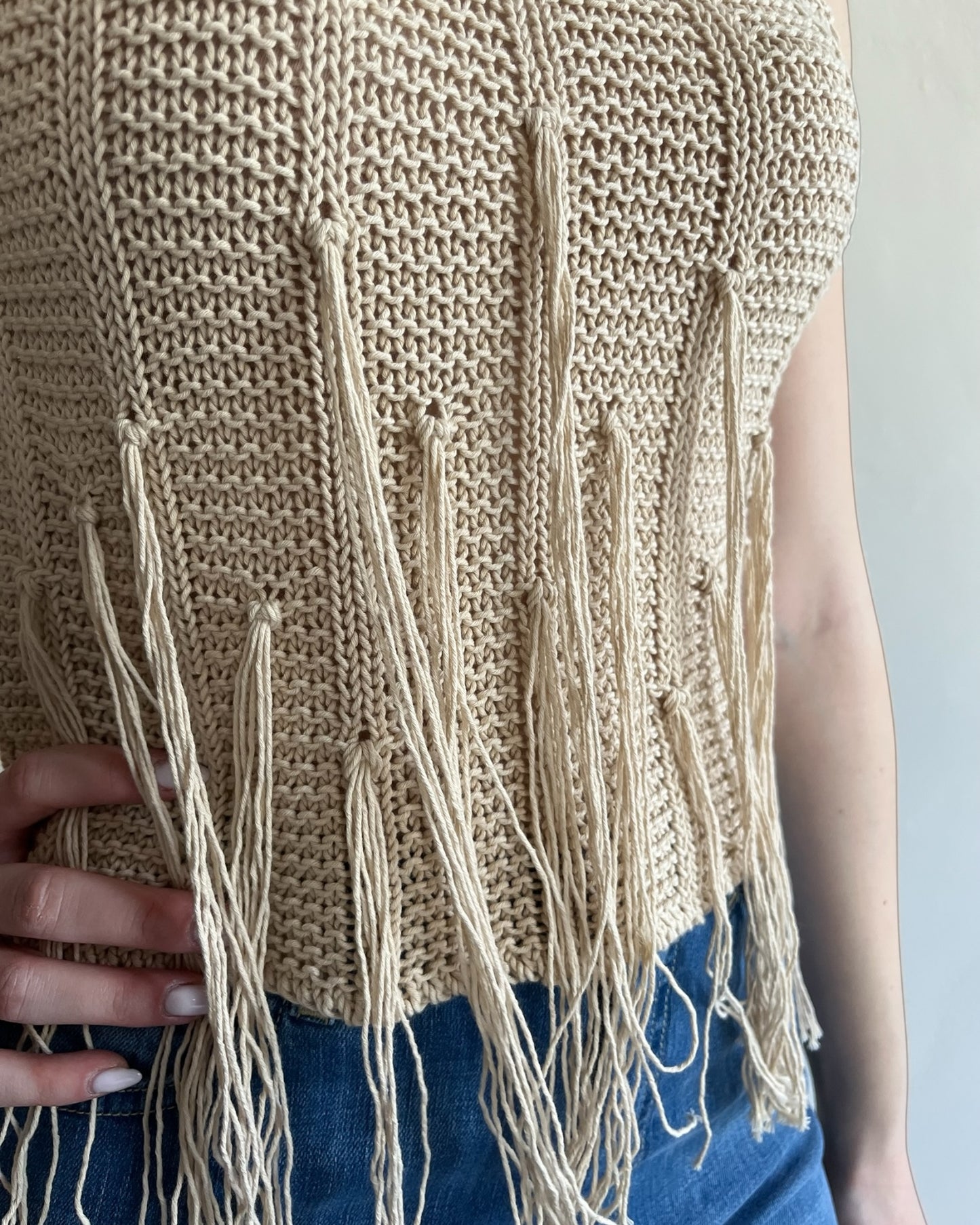 Top in maglia con frange art. 3AB3024 VICOLO
