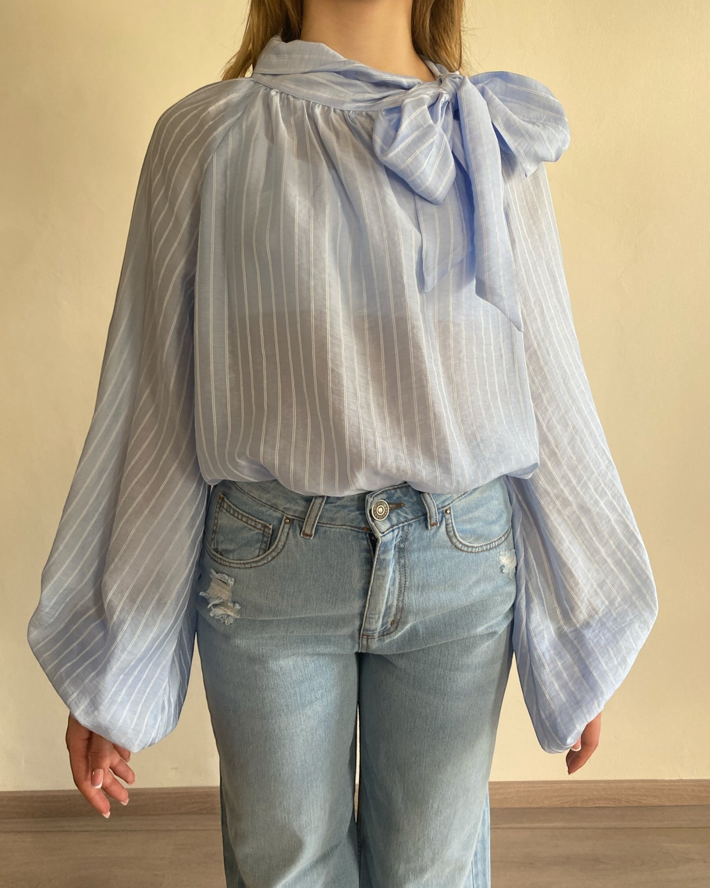 Camicia righe con fiocco art. 25C6142PE25CAMP TENSIONE IN