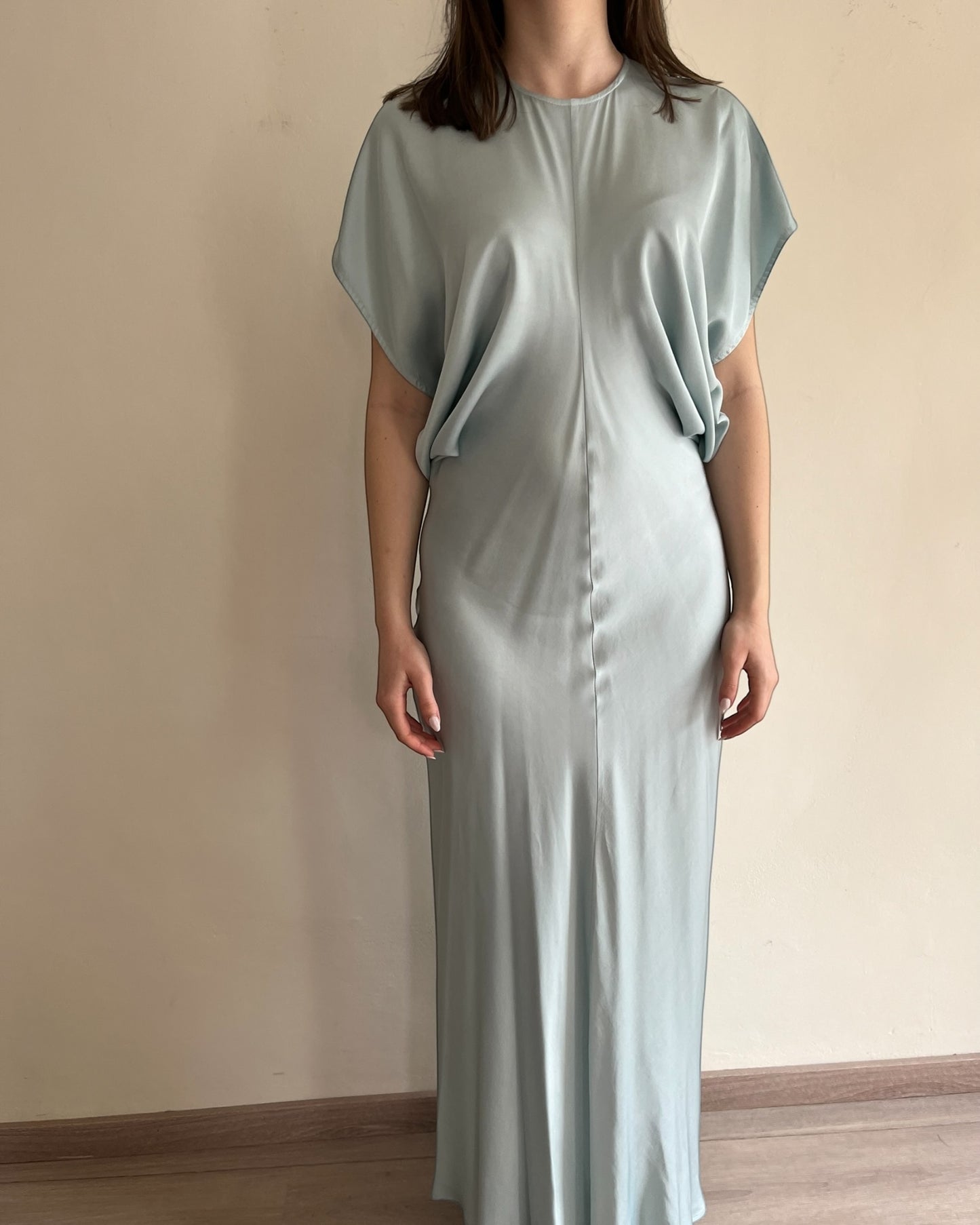 Abito in raso maniche pipistrello art. SP8AR51 KINGKONG