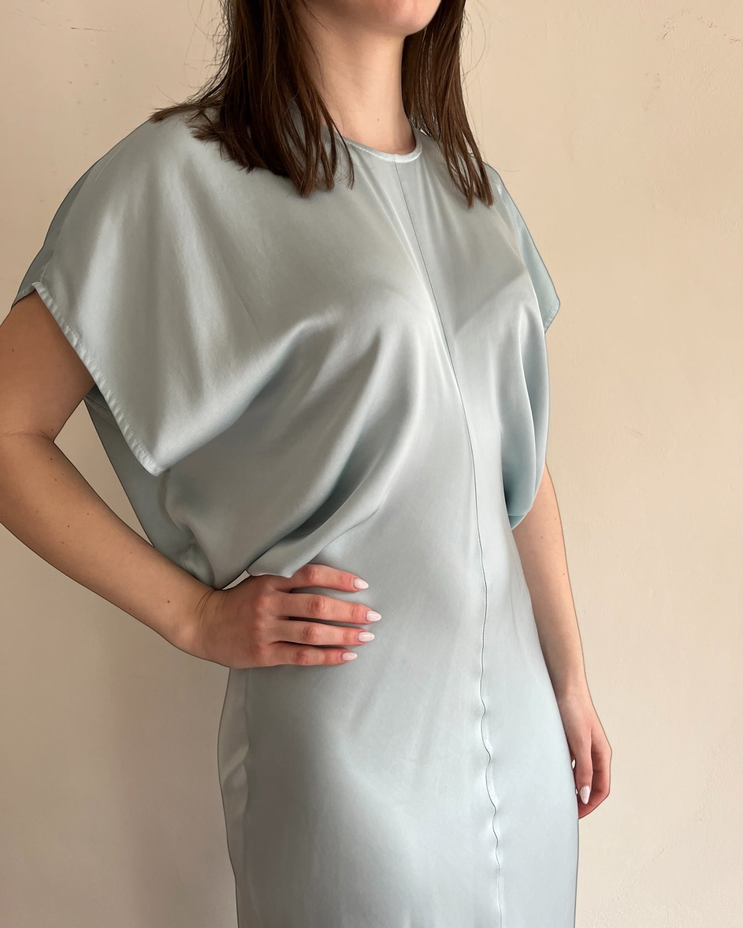 Abito in raso maniche pipistrello art. SP8AR51 KINGKONG