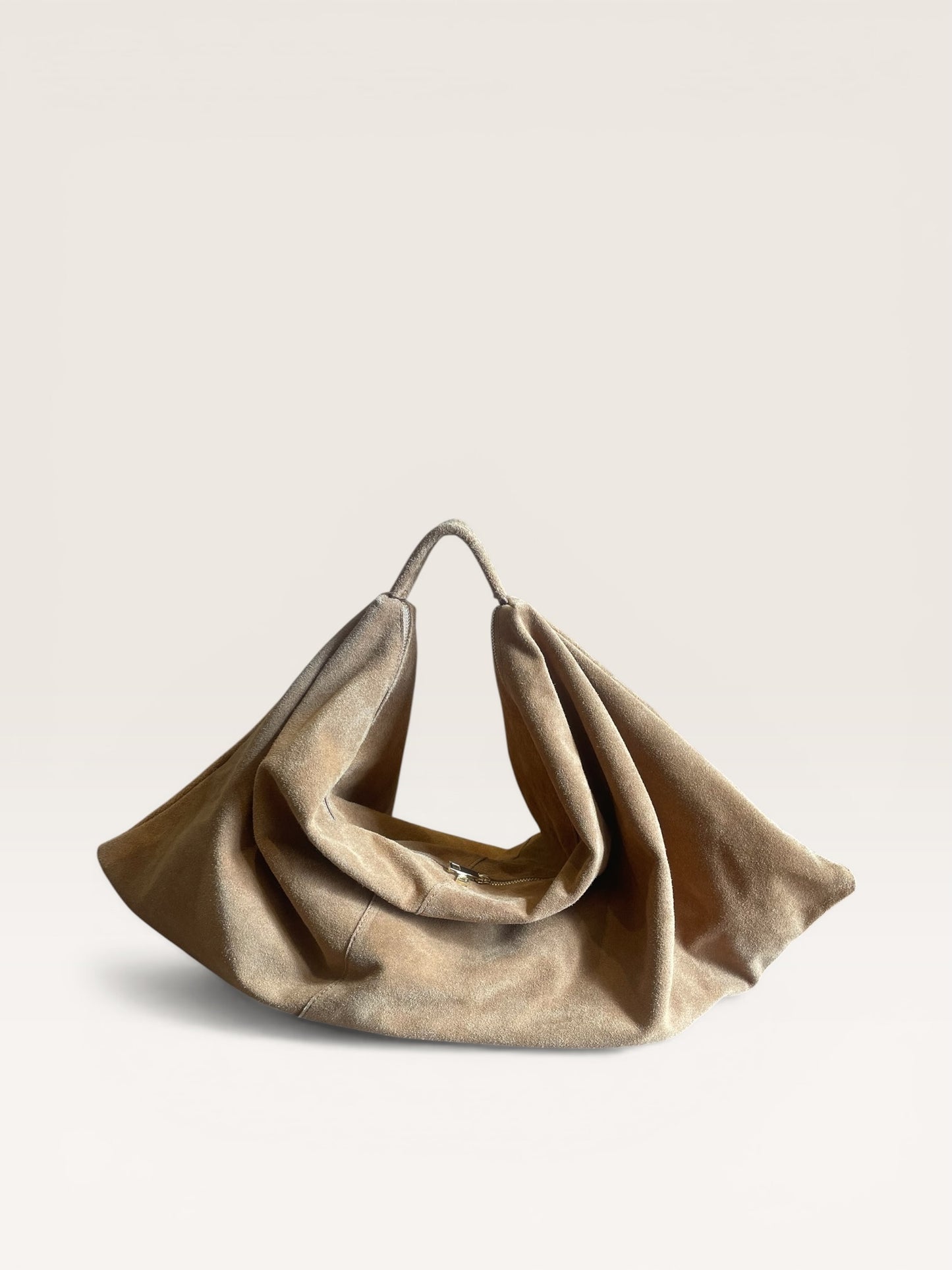 Borsa scamosciata a mano in vera pelle