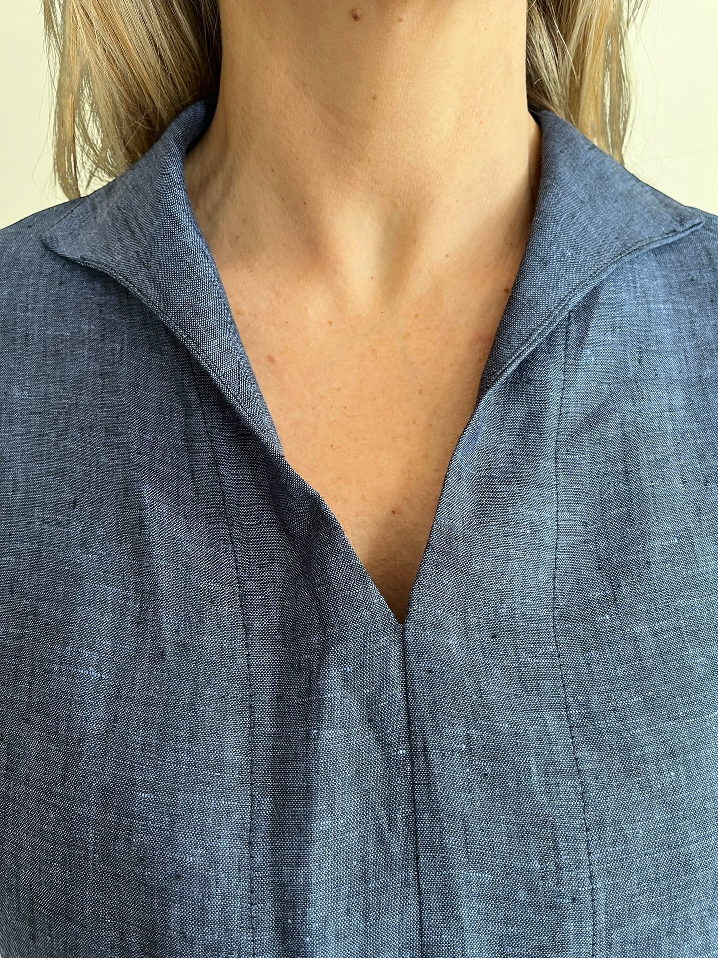 Blusa con colletto art. CARINA CENTOLINO