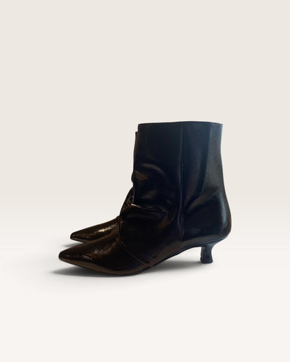 Stivaletto in vernice “Cayenne” Art.LF894M139CIA OVYÉ