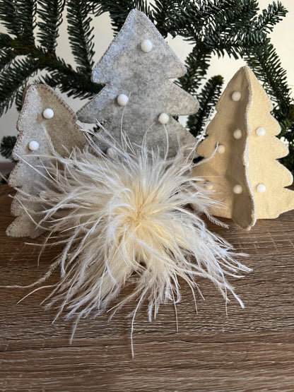 Spilla con piume